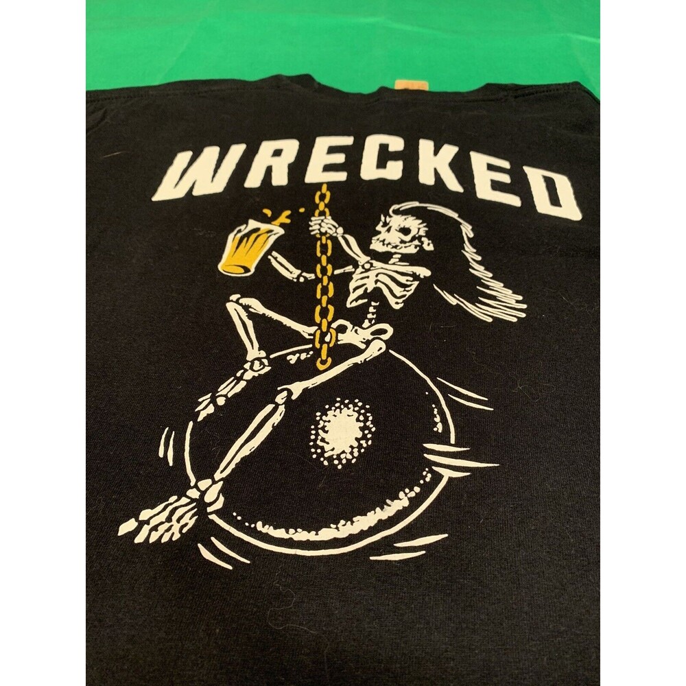 Beer Savage Mens T-Shirt Wrecked Size XL Black Crewneck Tee Biker Vibe